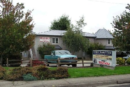 15230 SE 82nd Dr, Clackamas, OR 97015